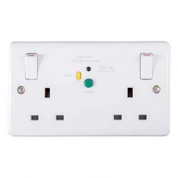 White Double Socket with Matching Rockers | 13A | Enhance White Plastic range by Eurolite - PL5023