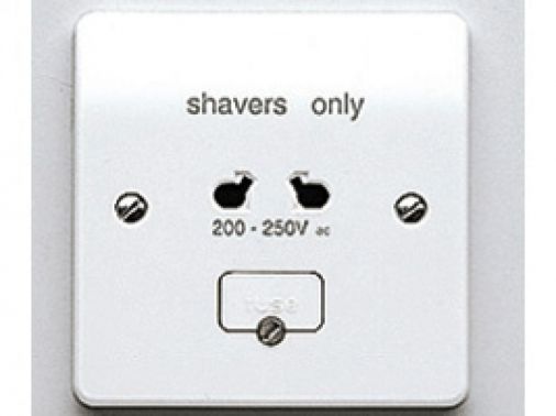 K700WHI - White Plastic Shaver Socket 220-250V, MK Logic Plus Design, Dimensions: 86mm x 86mm