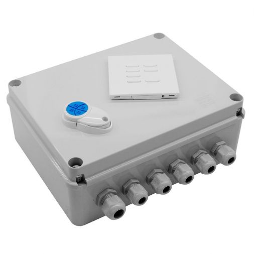 4 Channel Dimmable C/W Style Switch & Remote, 700W/Ch, 6A Fused, IP54, 200m Range